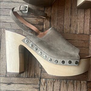 WILL SELL FAST🤎Originally$399. Real Leather Suede Real Wood Sole Sandals